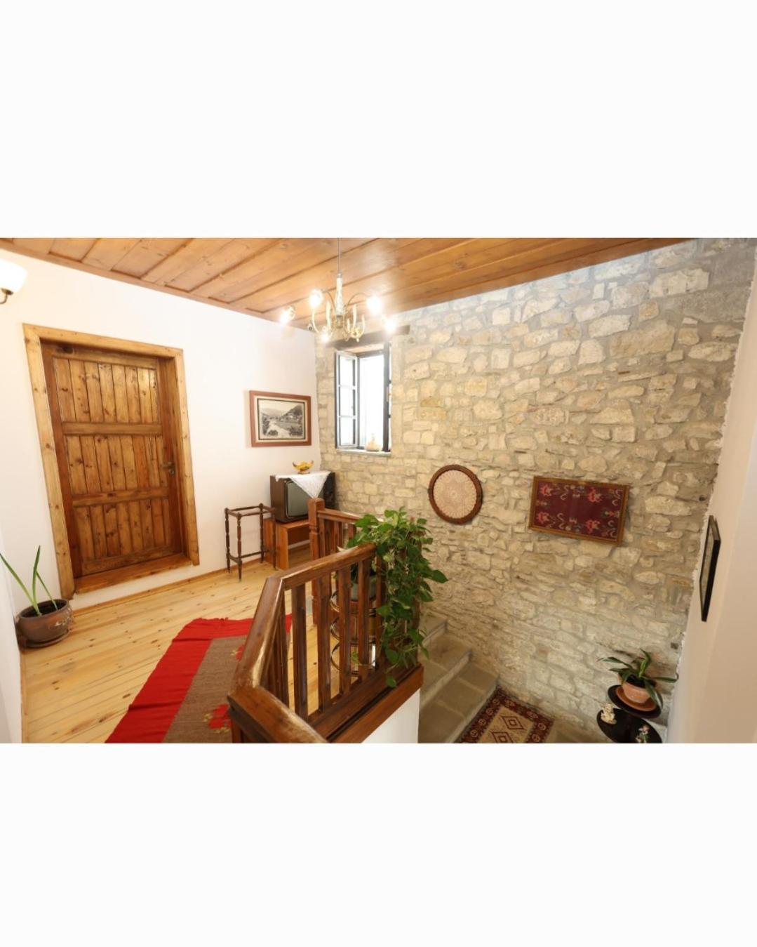 Guest House J.Prifti Berat Zewnętrze zdjęcie