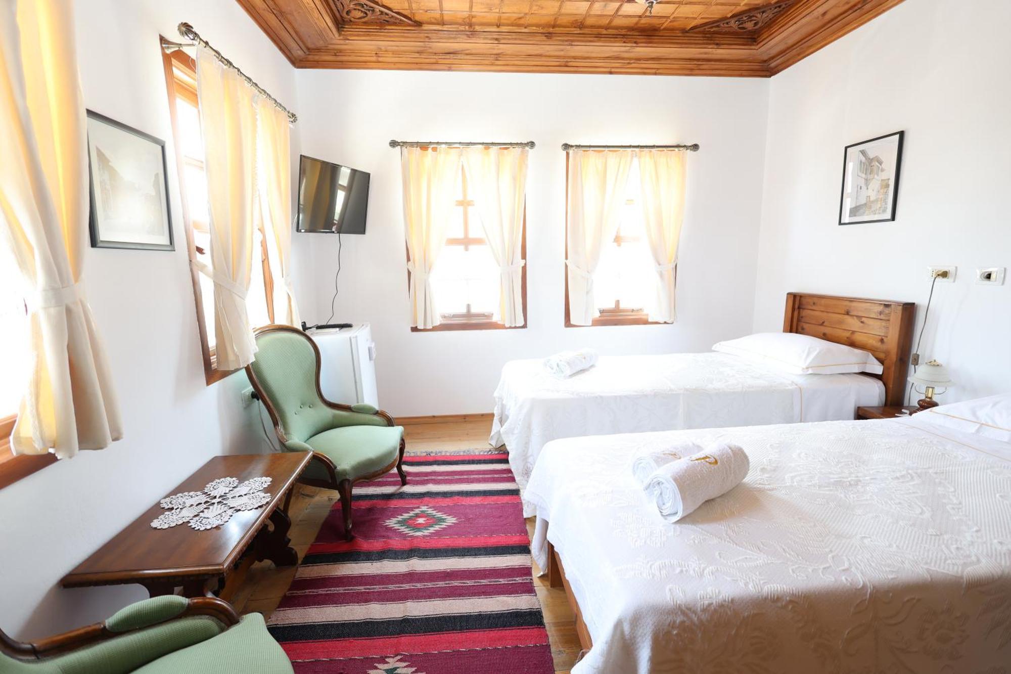 Guest House J.Prifti Berat Zewnętrze zdjęcie