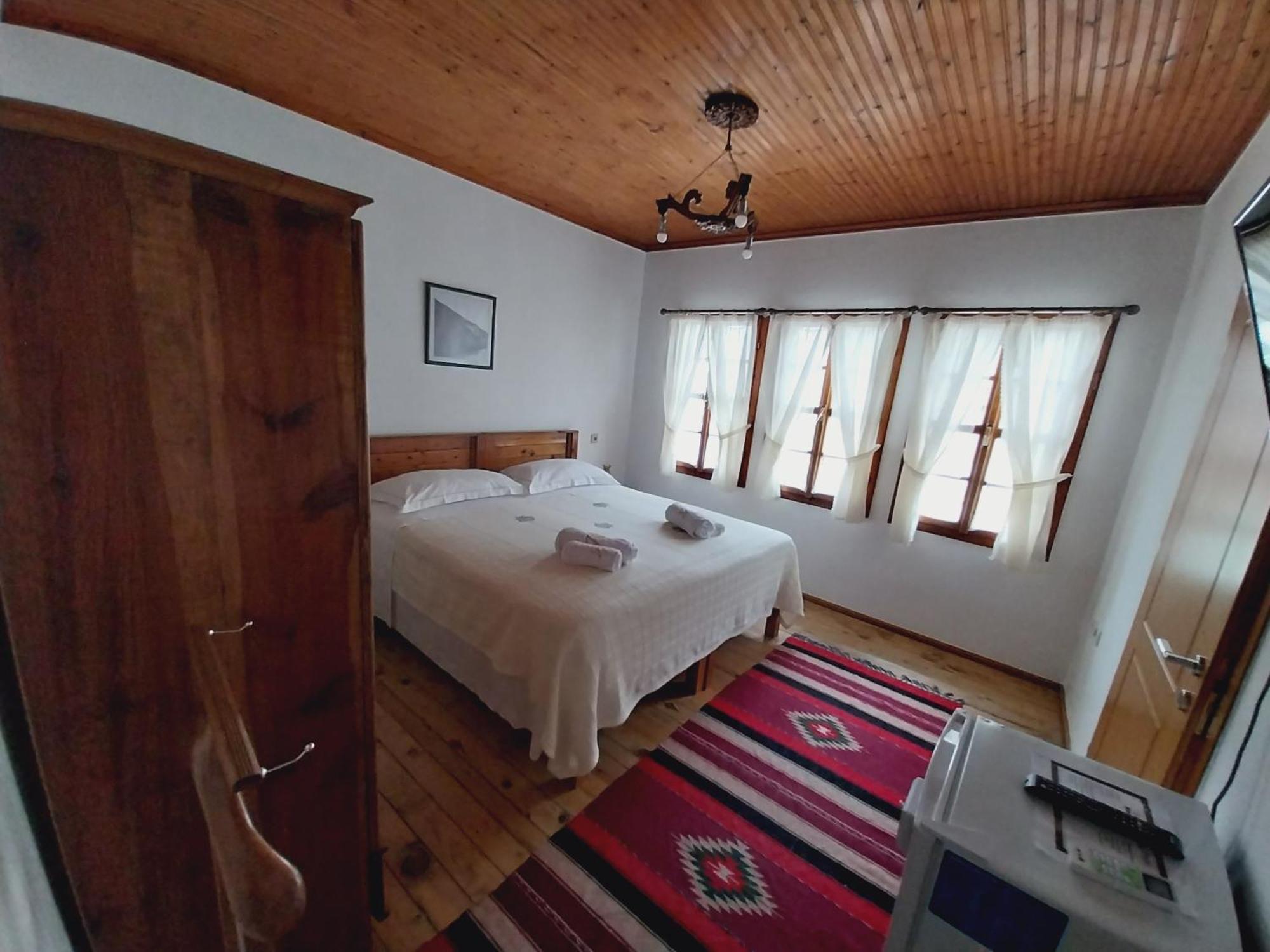Guest House J.Prifti Berat Zewnętrze zdjęcie