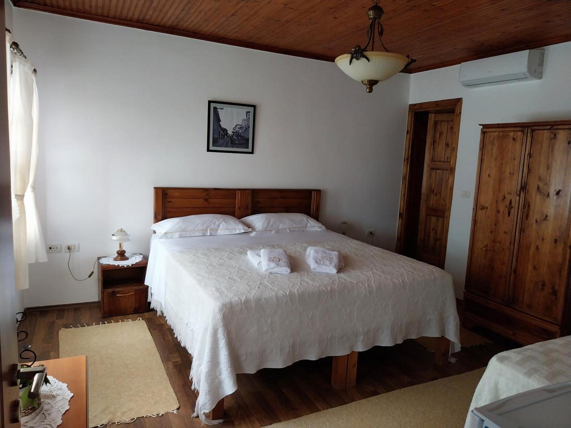 Guest House J.Prifti Berat Zewnętrze zdjęcie