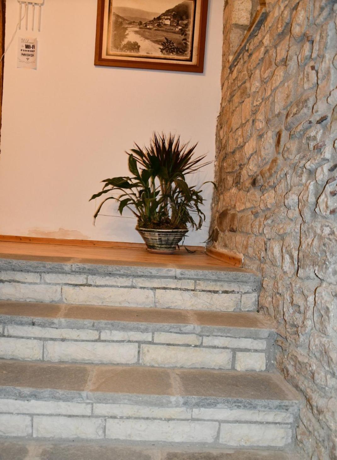 Guest House J.Prifti Berat Zewnętrze zdjęcie